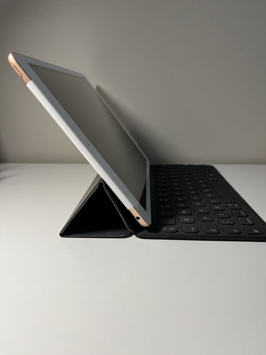 I Pad 8 generacji - 32 GB