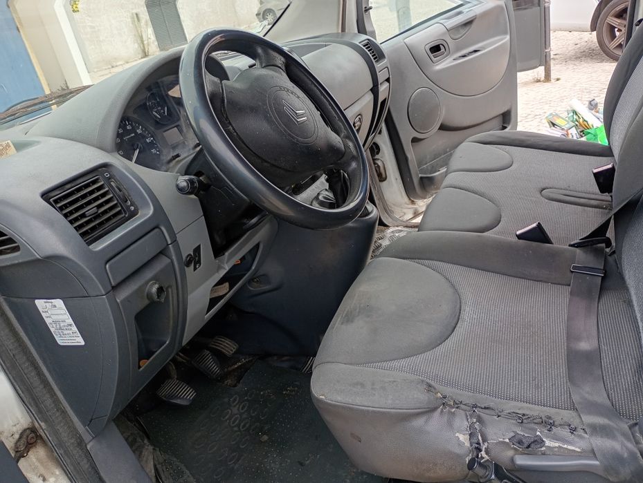 Carrinha fibrada