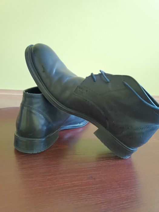 Buty męskie markowe 100% skóra modne SZTYBLETY tanio rozmiar  42.