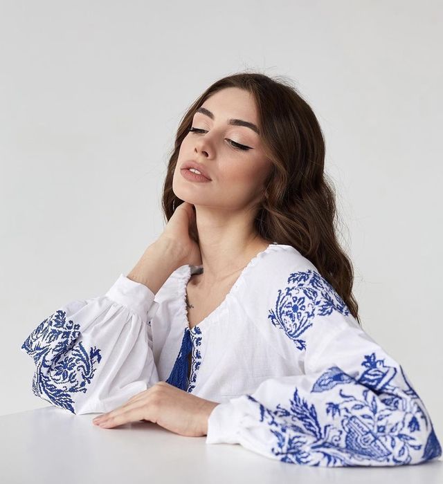 Жіноча вишиванка, вишита сорочка, женская блузка вышиванка