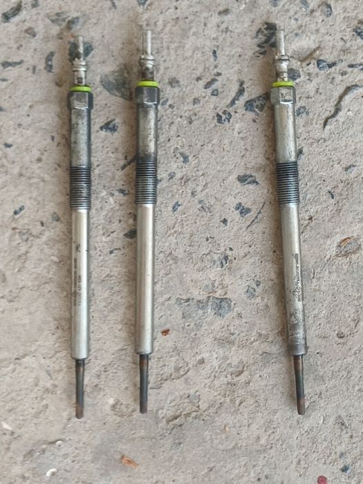 Свечи накала на опель віваро 1.6 2016года