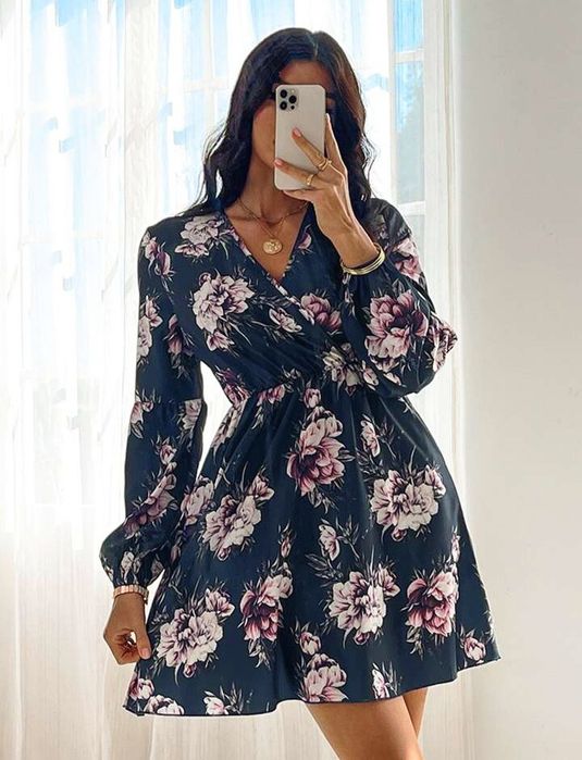 NOWa Sukienka w kwiaty S