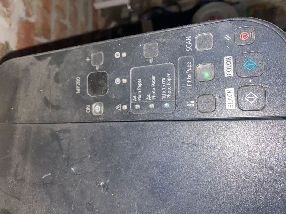 Продам принтер під ремонт!