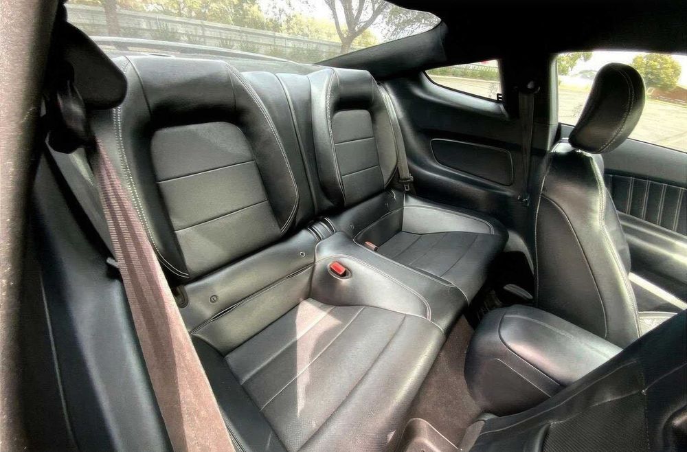 Ford Mustang GT Premium Coupe      2019