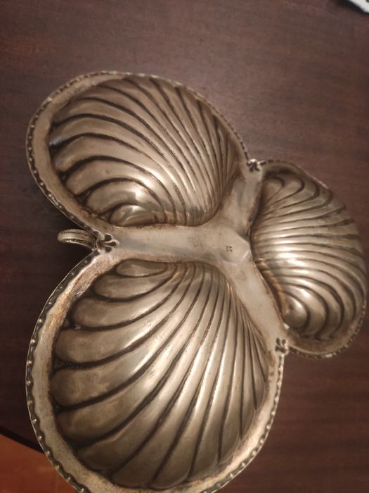 Aneleira antiga marcada