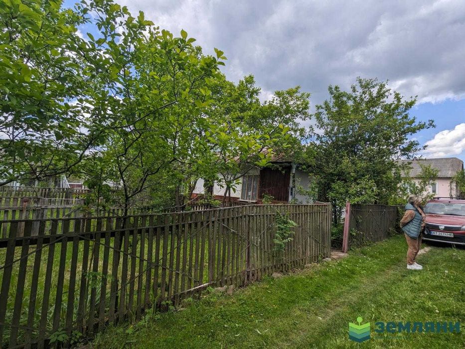 Продається земельна ділянка  розташована в с. Павлівка (8)