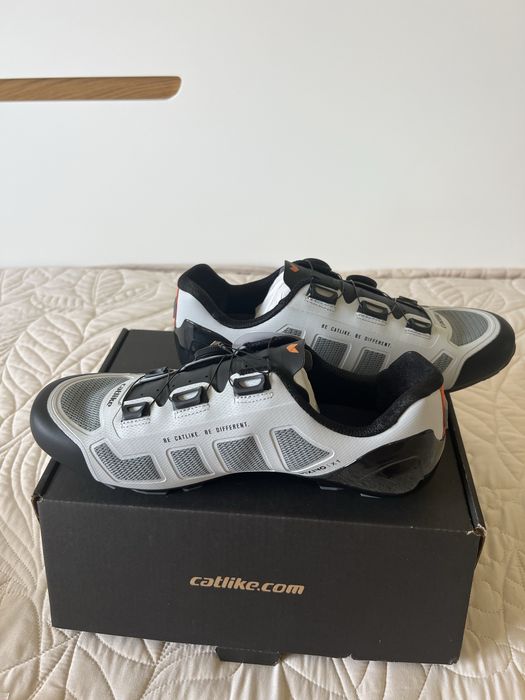Sapatos Catlike Mixino XC1 Carbon – Novos – Tamanho 41