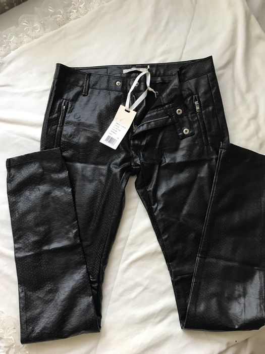 Брюки жіночі