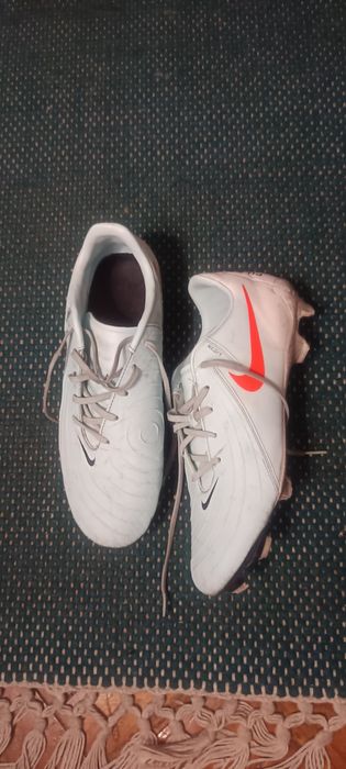 Chuteiras Nike 42