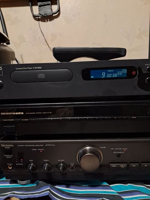 CD проигрыватель NAD -521