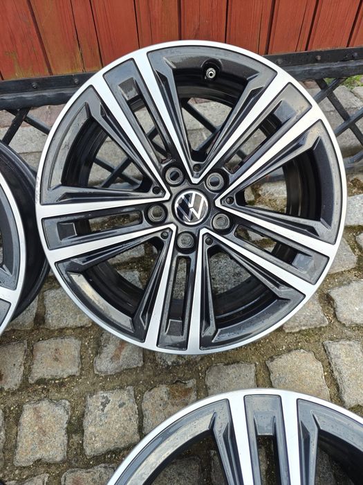 Felgi 5x112 17" Volkswagen Golf, Touran ,Jetta,Cady