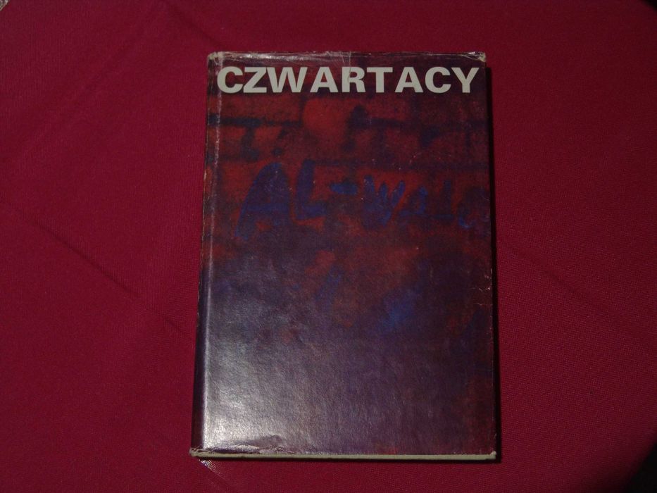 Książka "Czwartacy" -wydanie V z 1977 roku.