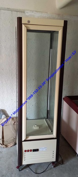 Вітрина кондитерска холодильна БУ кондитерский шкаф с круглыми полками