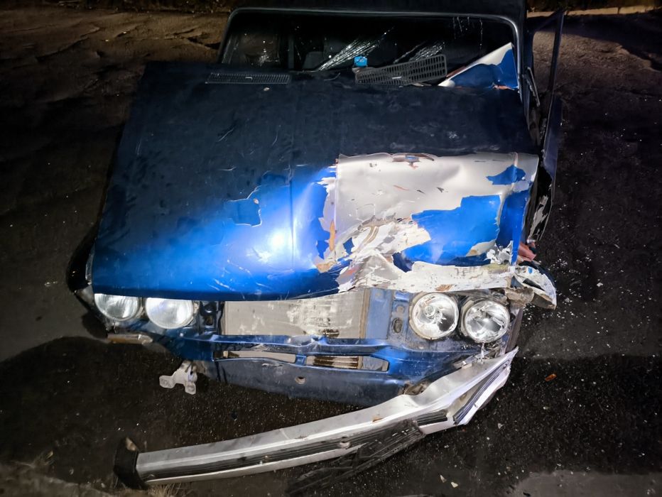 Продам ваз 2103 после дтп (разбор)