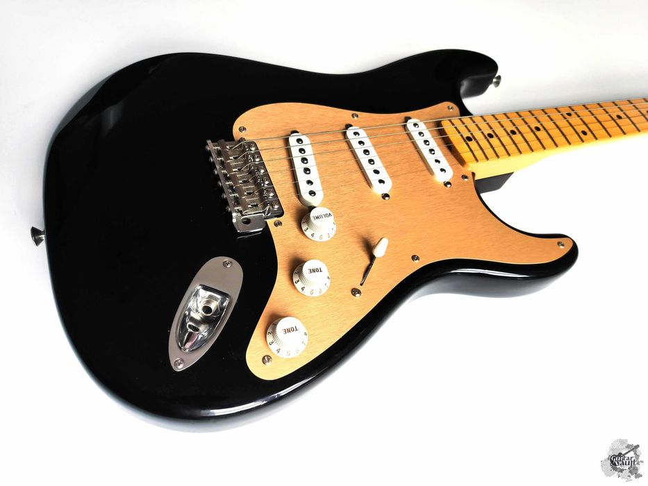 $1650 Fender® American Original 50s / Eric Clapton Stratocaster