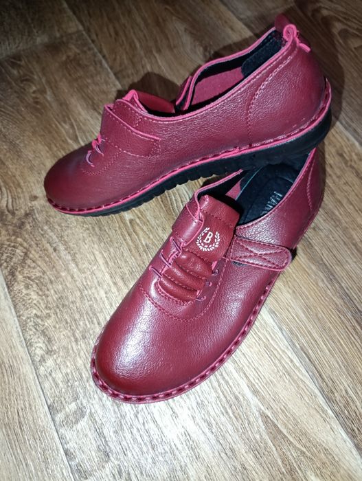 Туфлі туфлі нові