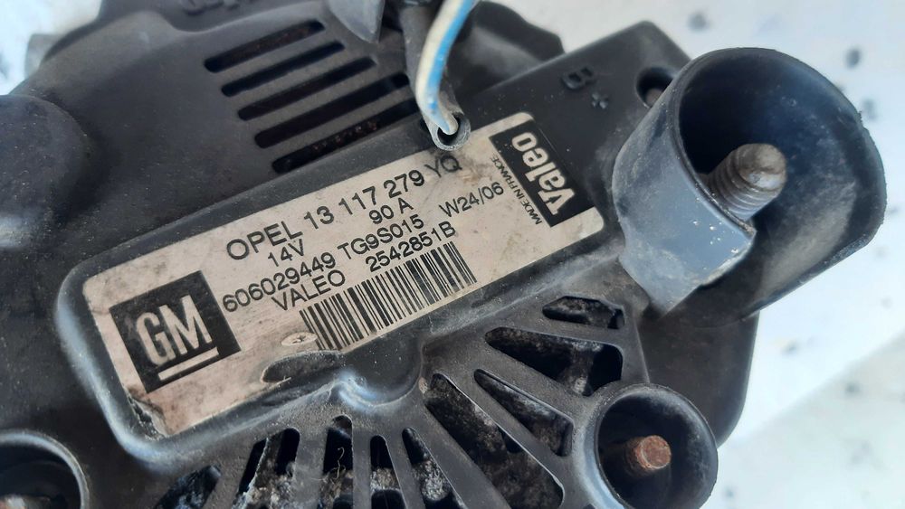 alternator 90A Opel Corsa C D 1.3 cdti oryginał Meriva A Combo