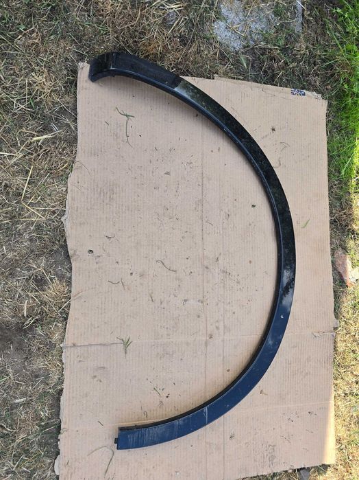 listwa błotnika Maserati Levante