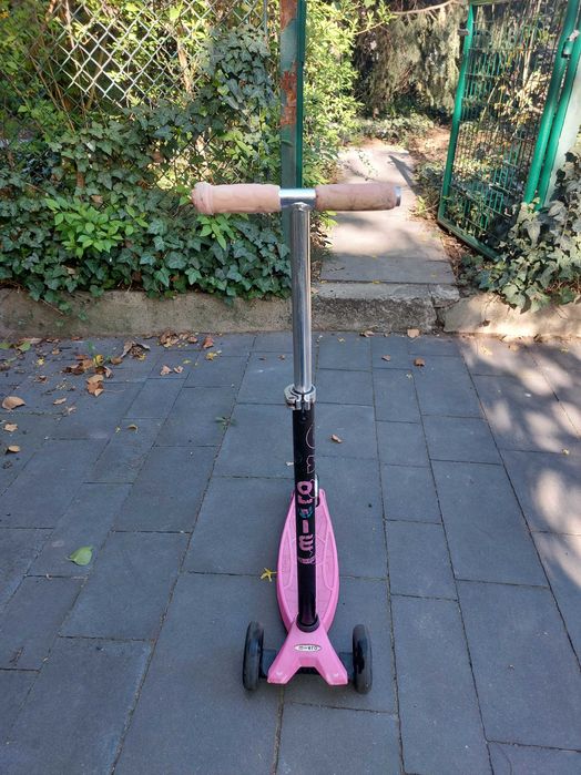 Hulajnoga macro maxi rozowa kickboard