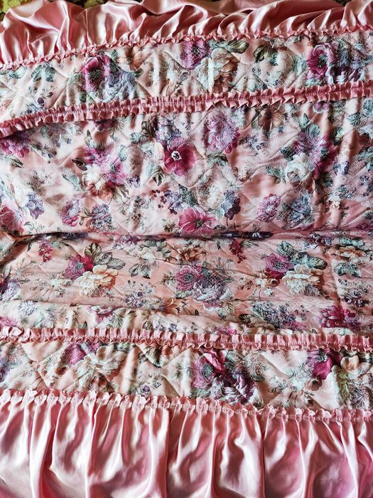 Покривало стьобане на ліжко півторачка