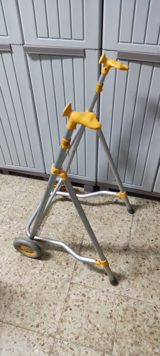 Andarilho de liga leve