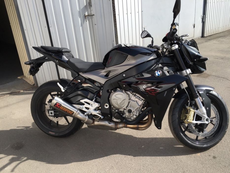 Мотоцикл BMW S1000R