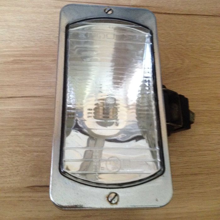 Halogen zelmot  prl