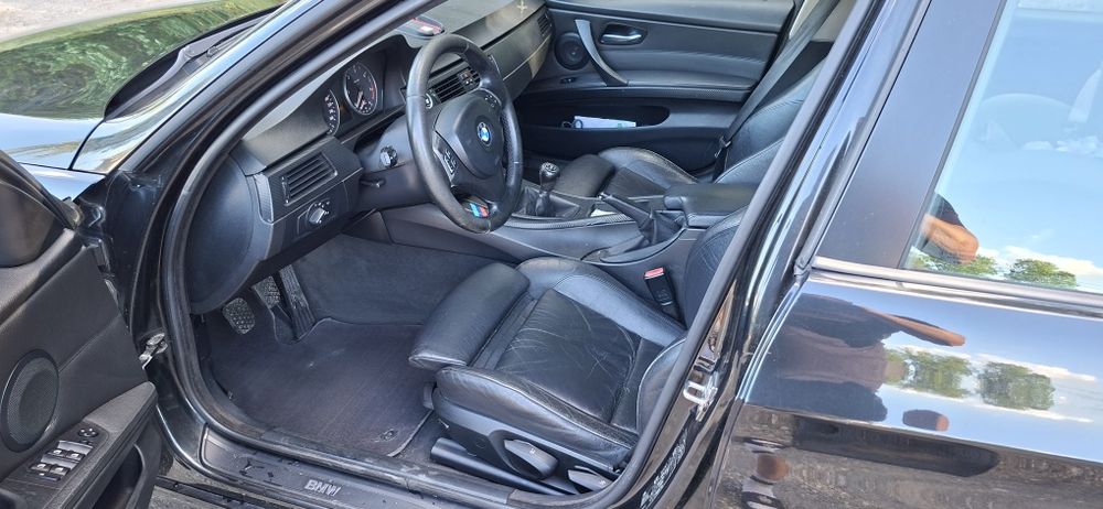 BMW 320d E90 200KM 13 lat w jednych rękach