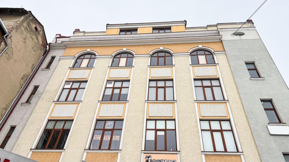 Продаж комерційного приміщення в центрі Дрогобича.