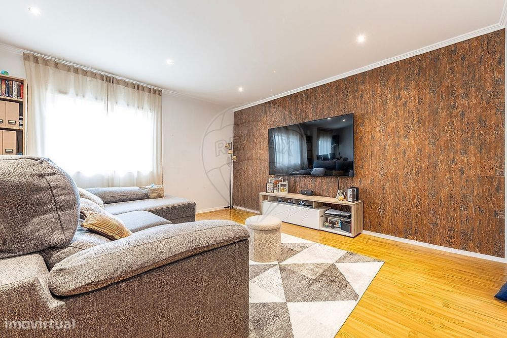 Apartamento T2 para venda — Santo Antão E São Julião Do Tojal, Lisboa