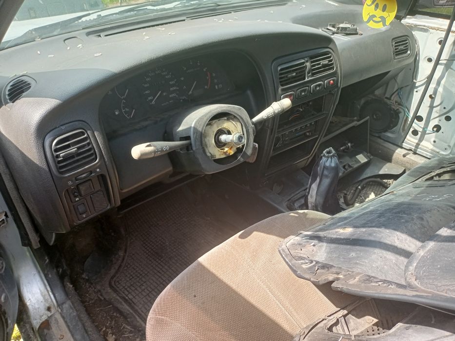 Продам сидіння нісан прімера п10