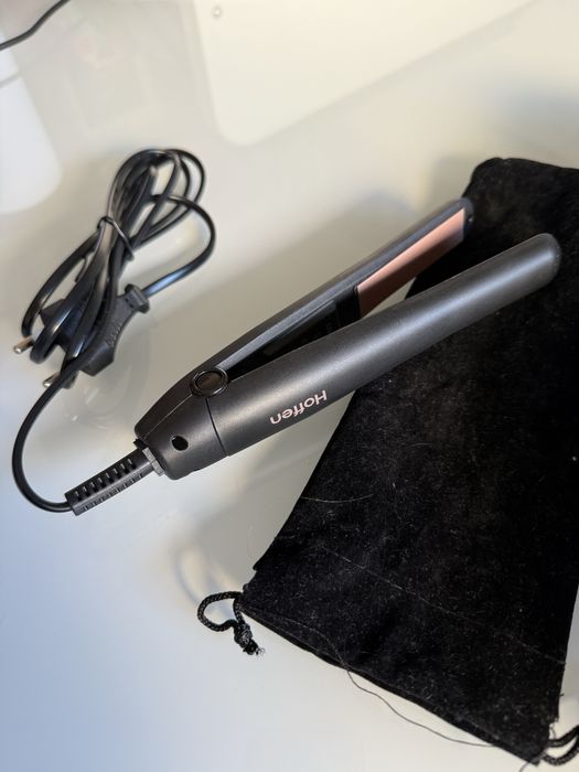 Prancha de cabelo formato viagem