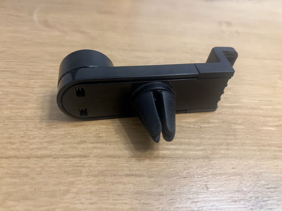 Uchwyt na telefon do  samochodu