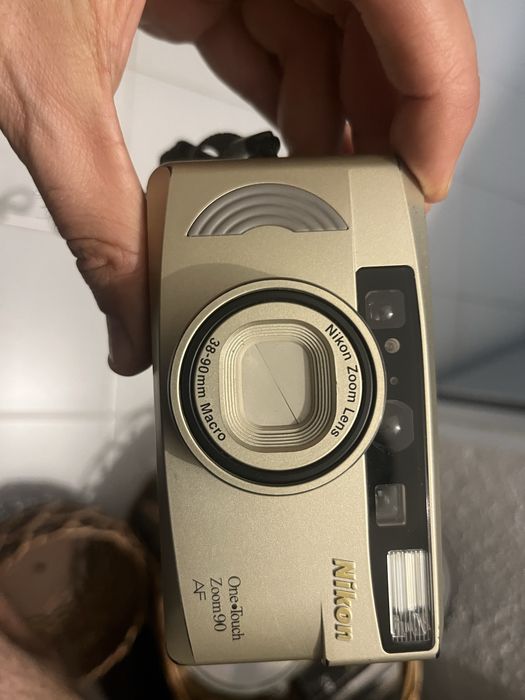 Maquina fotográfica Nikon