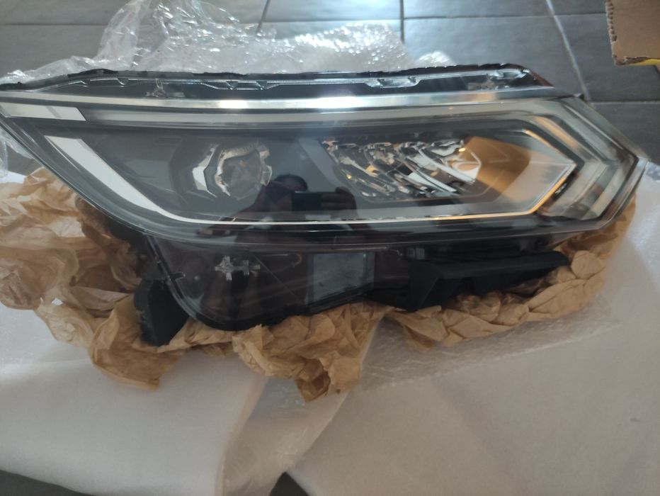 Ótica Nissan qashqai lado direito full led j11