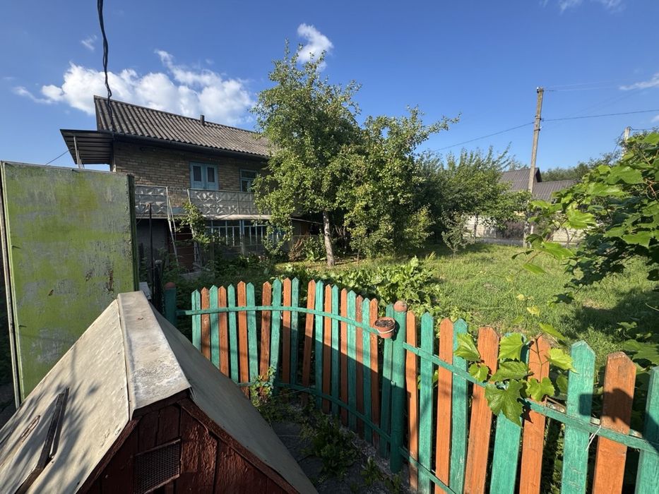 Продаж частини будинку