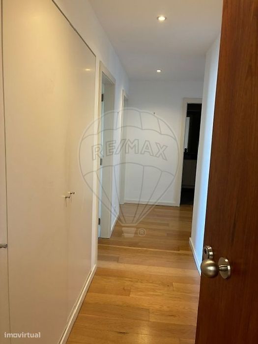 Apartamento T1 para arrendamento