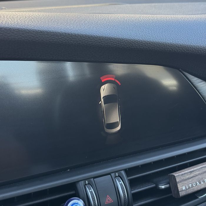 Alfa Romeo Giulia 2.2 180cv AT8