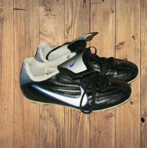 Nike sportowe buty korki rozmiar 28,5 / 203H