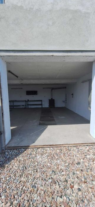 Garaże do wynajęcia Pyzdry 70m2