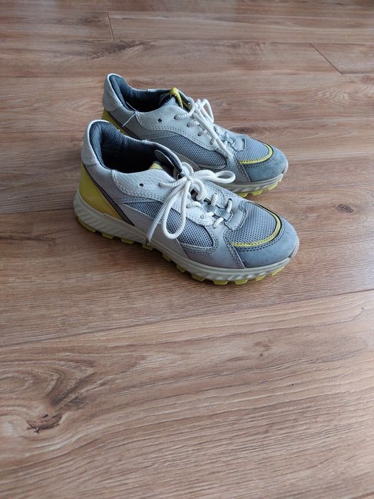 Buty dziecięce ecco r.34 skórzane, trekingowe,oddychajace