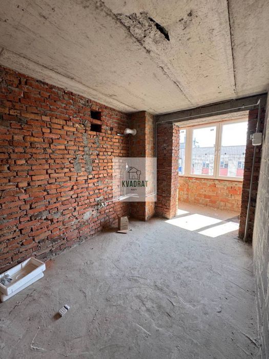 Продам 1-кімнатну квартиру в новому будинку в центрі міста