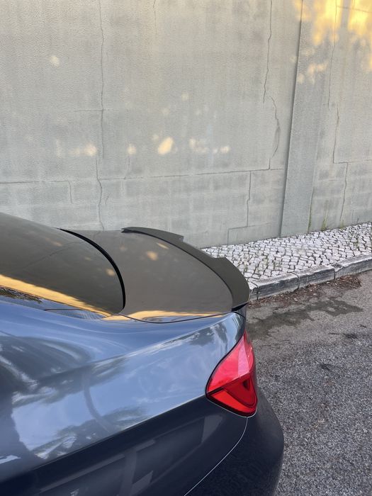 Spoiler bmw f30 (usado)