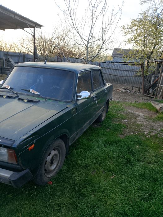Продам ваз 2105.