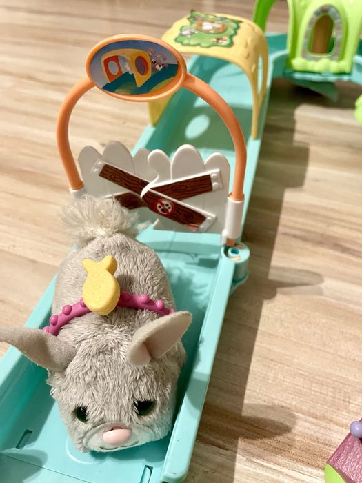 Tor dla interaktywnych chomików firmy HASBRO Furry Frenzies