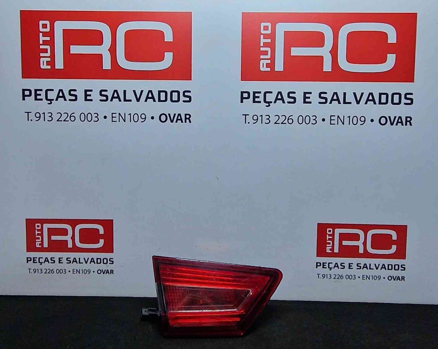 Farolim da Mala Esquerdo - RENAULT CLIO IV