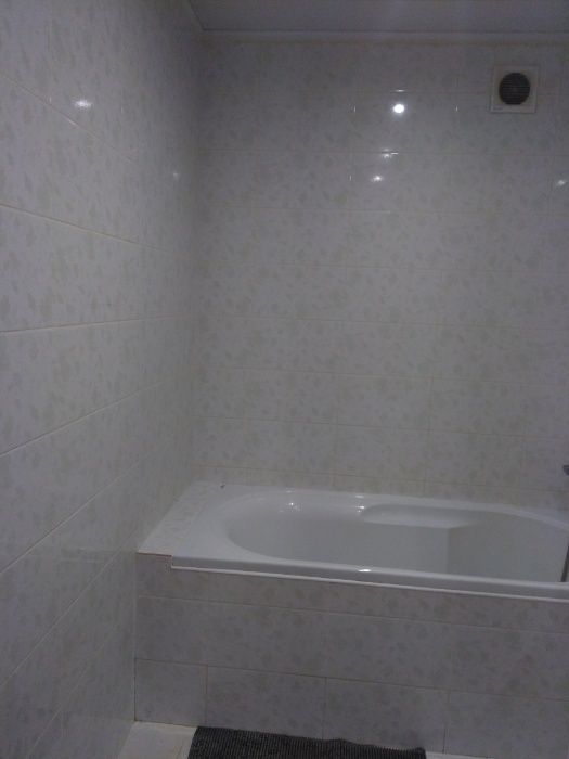 Квартира посуточно  Подобово Лев бер Караван Донец шос Тепло Вода Свет