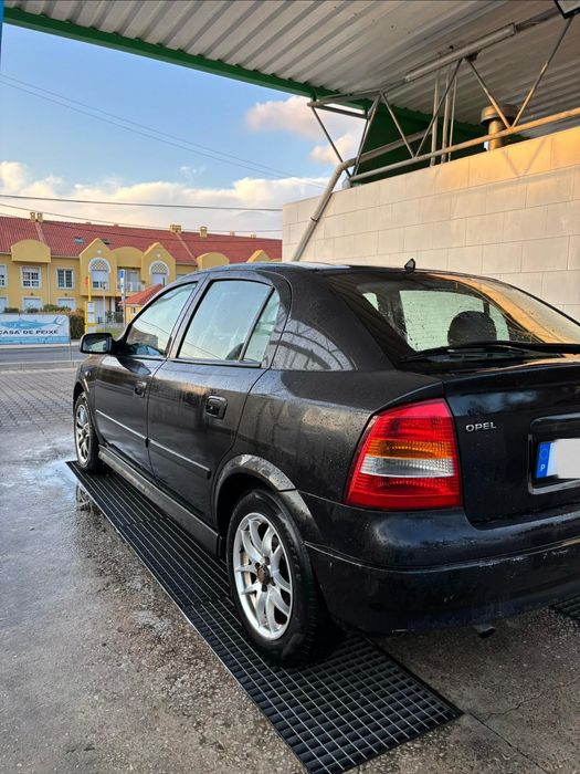 Opel Astra Preto 2000 — photo 2