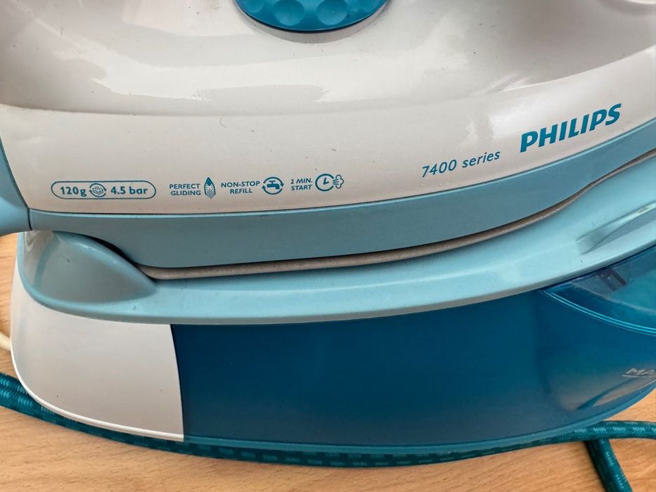 Ferro de engomar Philips 7400