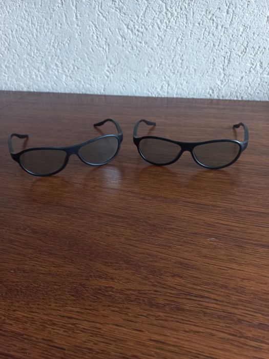 LG 3D Glasses AG-F310 x2